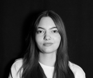 Laura Burkart